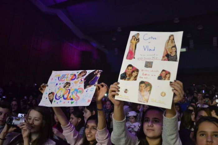 404541_500599936650021_824349416_n