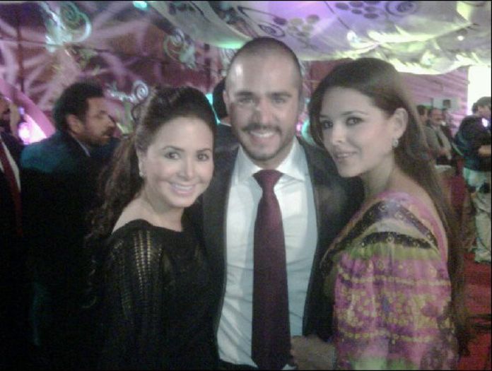 284368_167125640027530_210712_n - Florencia de Saracho