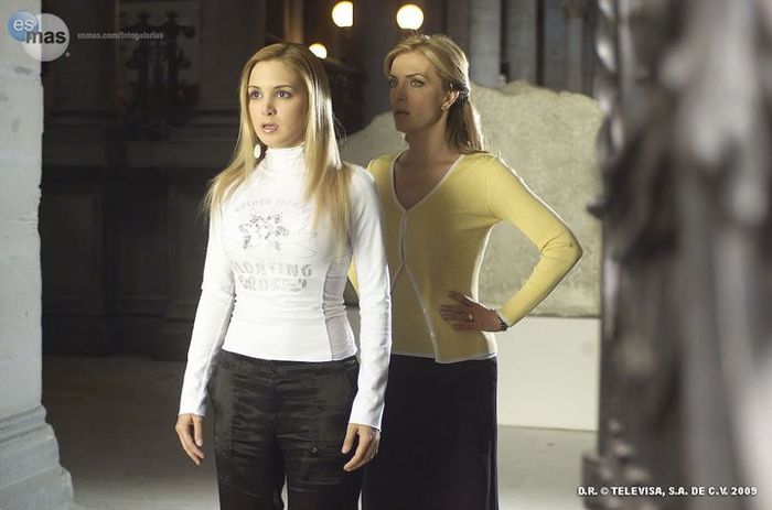 263037_159559440784150_4053825_n