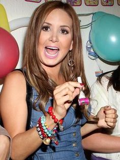 529583_424701720951536_753256610_n