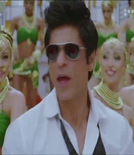 CHAMMAK CHALLO (24)