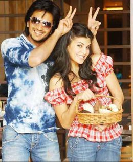 526490_488629961191327_1852512626_n - Jacqueline Fernandez