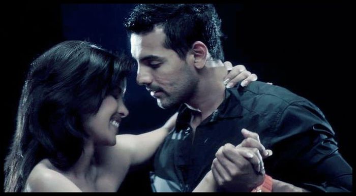 548337_327736207285742_1668488170_n - John Abraham 2