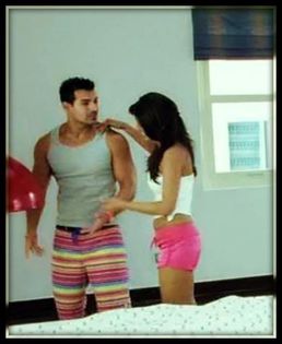 552179_327094030683293_173711038_n - John Abraham 2