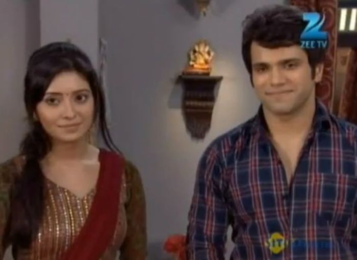 1 - Asha Negi 2