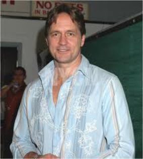 images (24) - Guy Ecker