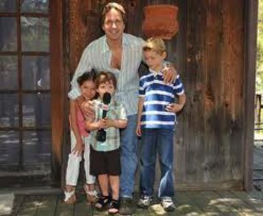 images (50) - Guy Ecker