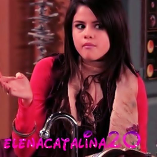 ;; Gata..In sfarsit *cu tricoul in mana*
