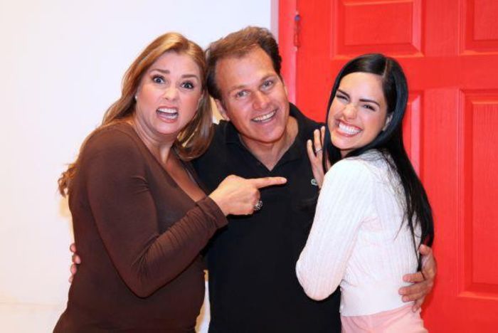 487279_418390138246563_1762415118_n