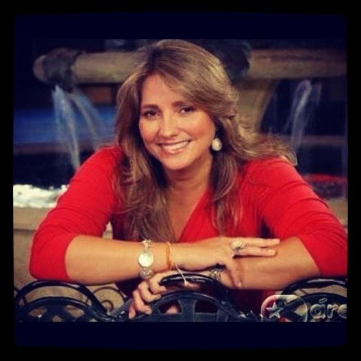 31023_521451744551550_1659411162_n