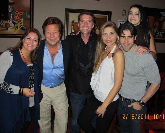 393264_331871450176248_2135420554_n