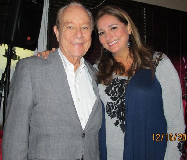 409762_331871290176264_108921875_n