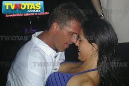 images (53) - Hector Soberon
