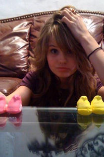 547739_316181965177127_1031856780_n - poze cu debby ryan