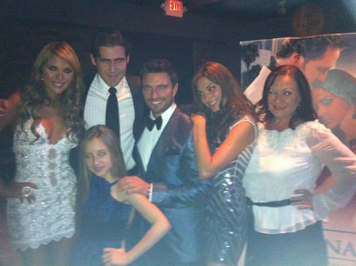 562639_10150863620876769_480720431_n