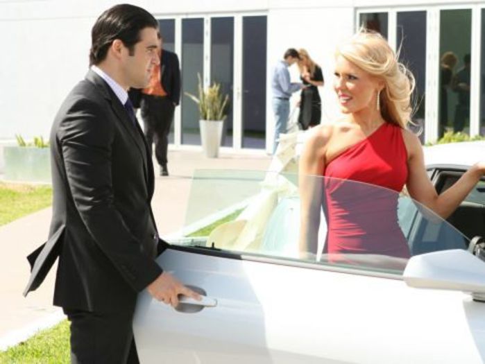 553609_10150853722996769_129952517_n