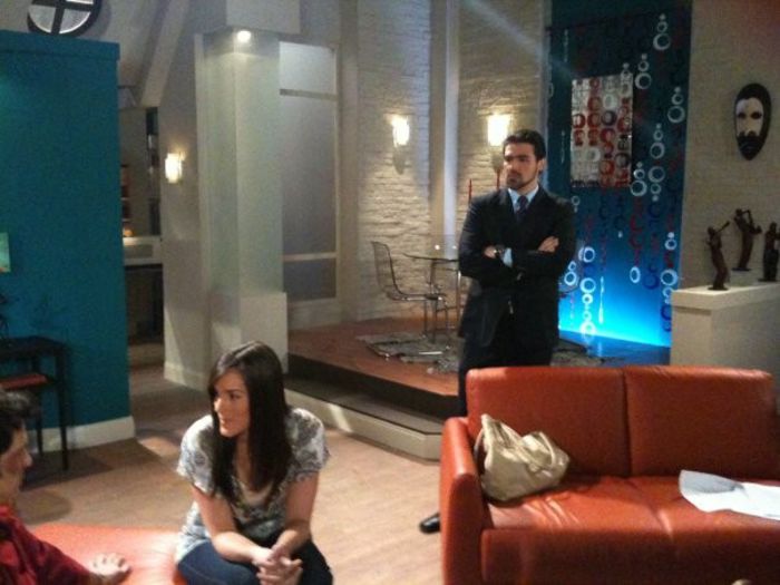 13743_219035786768_364711_n