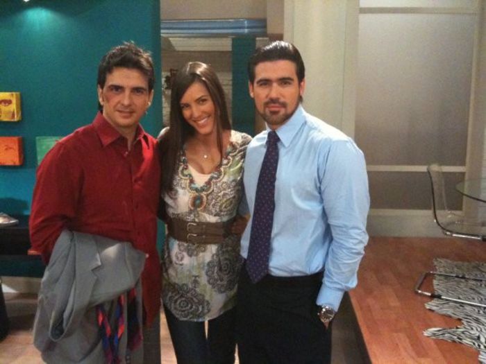 13743_219035821768_2660823_n