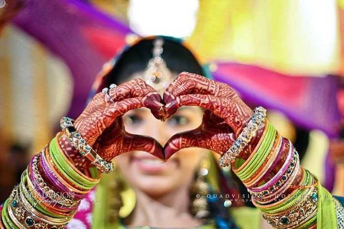 733805_362135480570380_1465386746_n