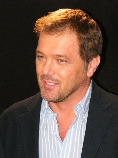 314974_243254162380339_5148331_n