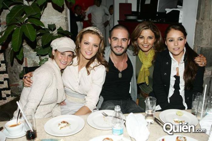 34641_410589817279_1933581_n