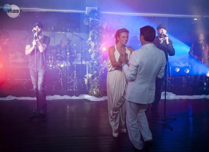 40379_425347882279_3083511_n