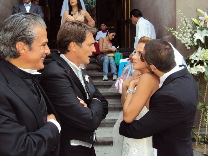 47484_429362392279_1054941_n