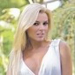 marjorie-de-sousa-689460l-thumbnail_gallery