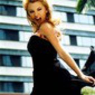 marjorie-de-sousa-884116l-thumbnail_gallery