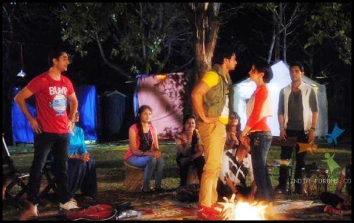 58548_507072232662460_740937244_n - Sanaya Irani