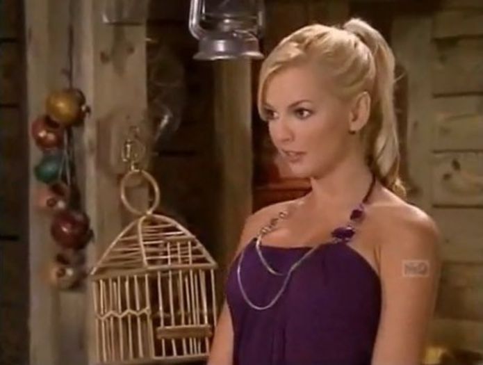 29039816 - Marjorie De Sousa