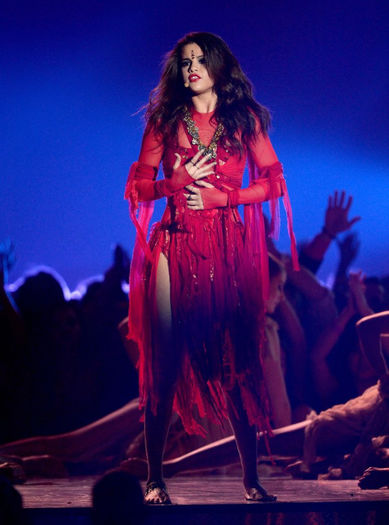 9 - Come and Get It MTV Movie Awards---14 April 2013