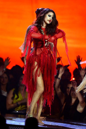 12 - Come and Get It MTV Movie Awards---14 April 2013