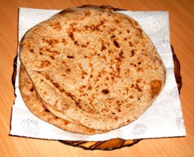 paneer-parathas - Indian bread-Paine