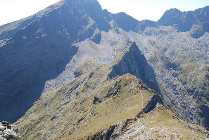 pe seaua capra spre lacul Capra