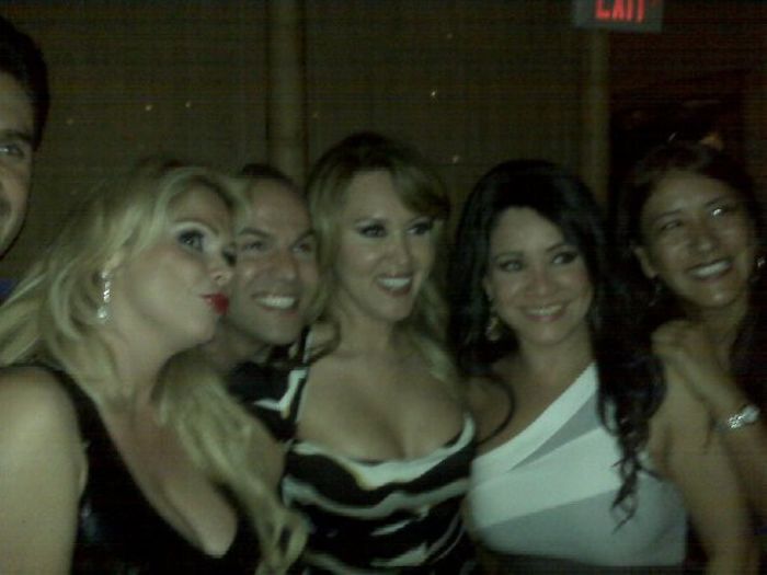 267206_242565655753674_7597944_n