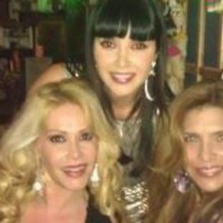 428888_361479790528926_1718759411_n