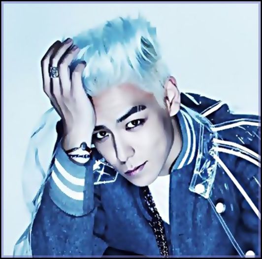 ..~.. Chh..:)) A suferit o trauma..:)) Trebuia sa vad asta..-_- :)).