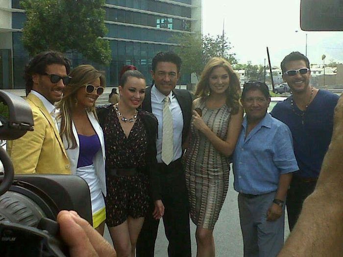 527000_405580969506336_1940286758_n