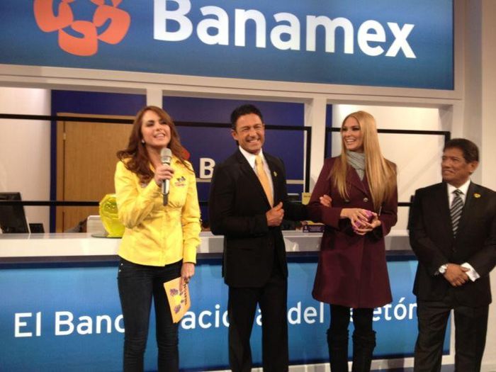 382160_446311625433270_1048224413_n