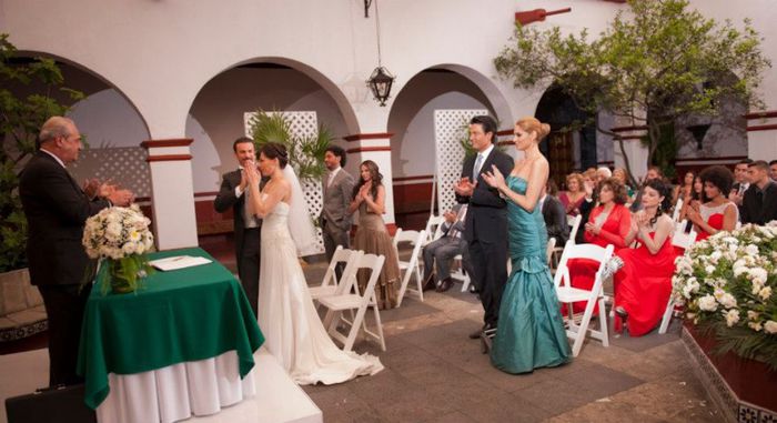 563765_504427232955042_668833534_n