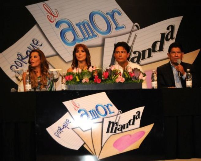 246638_10152111428820282_1952225422_n