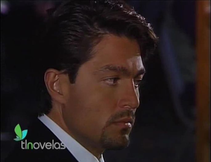 422098_234754469953145_238532802_n - Fernando Colunga