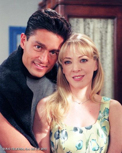 432309_236017859826806_1120155280_n