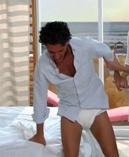 542207_380299335398657_916801006_n