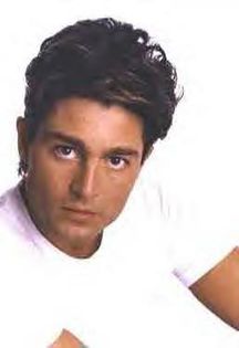 422345_365858220105565_209041047_n - Fernando Colunga