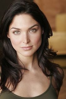 Blanca-Soto-699843-357