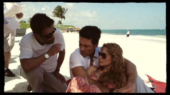 424485_500646969986380_1176998344_n