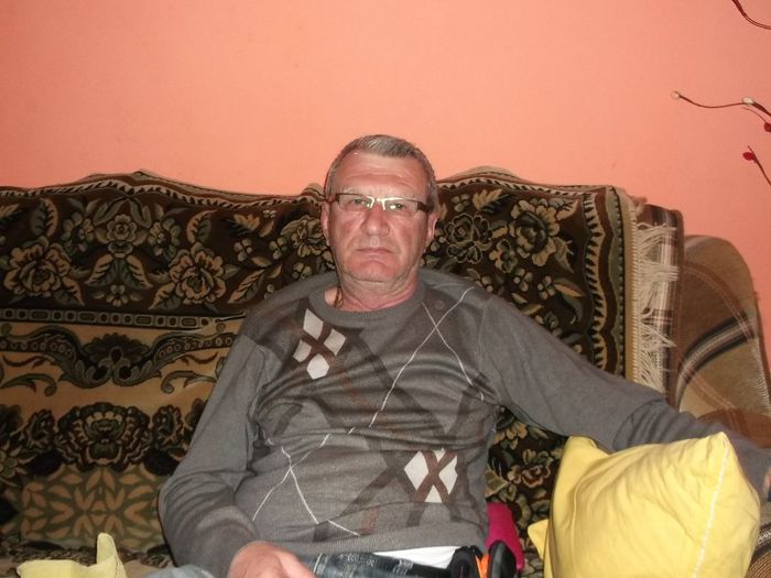 NOUL LOOK         (Tv)