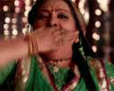 08 - Abha Parmar aka Madhumati Gupta as Buaji